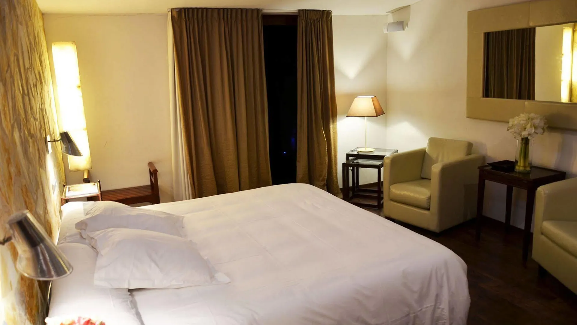 Hotel Galena Mas Comangau Begur 4*,
